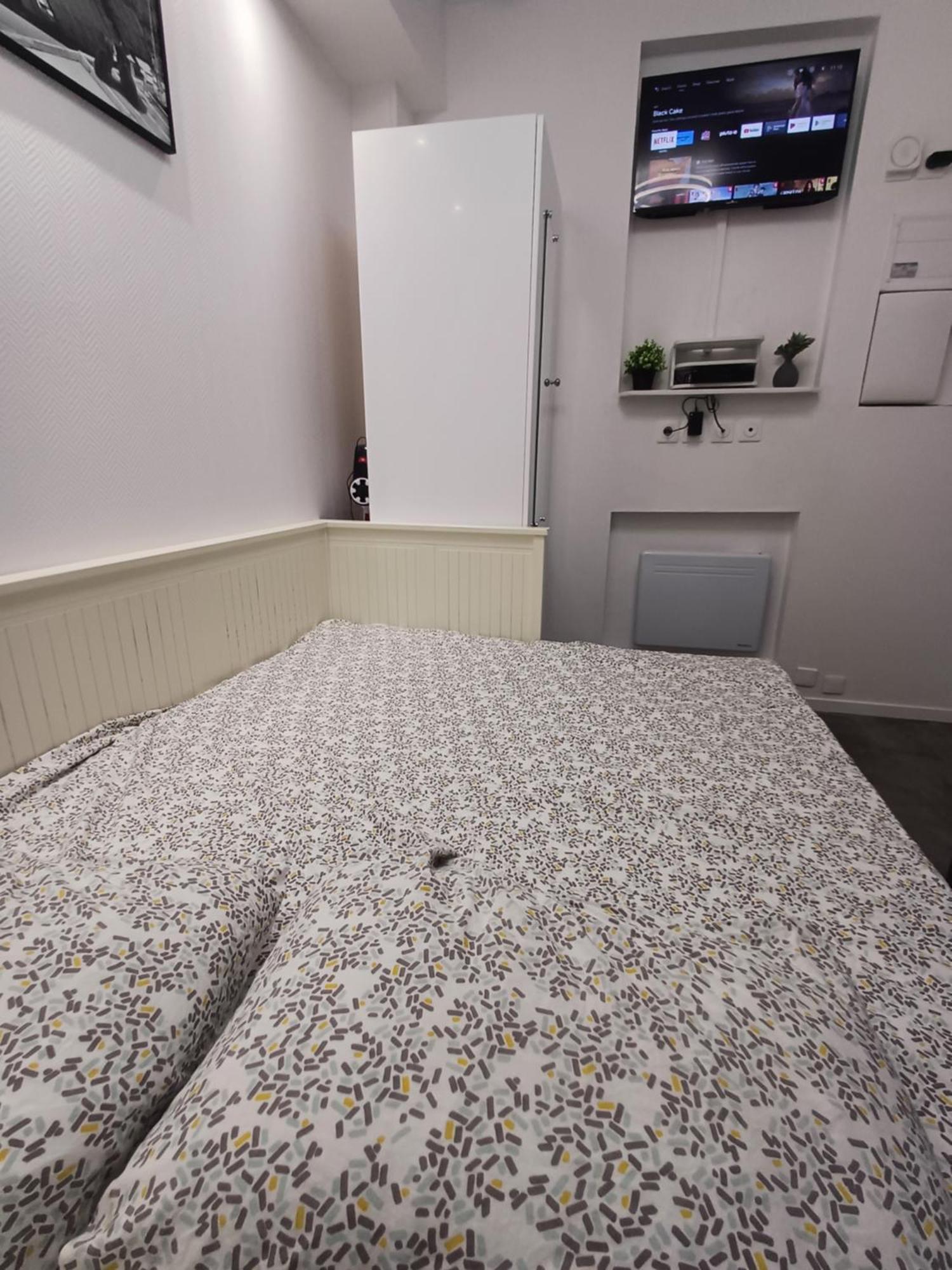 Bright Small Studio Paris Saint Ouen Ngoại thất bức ảnh